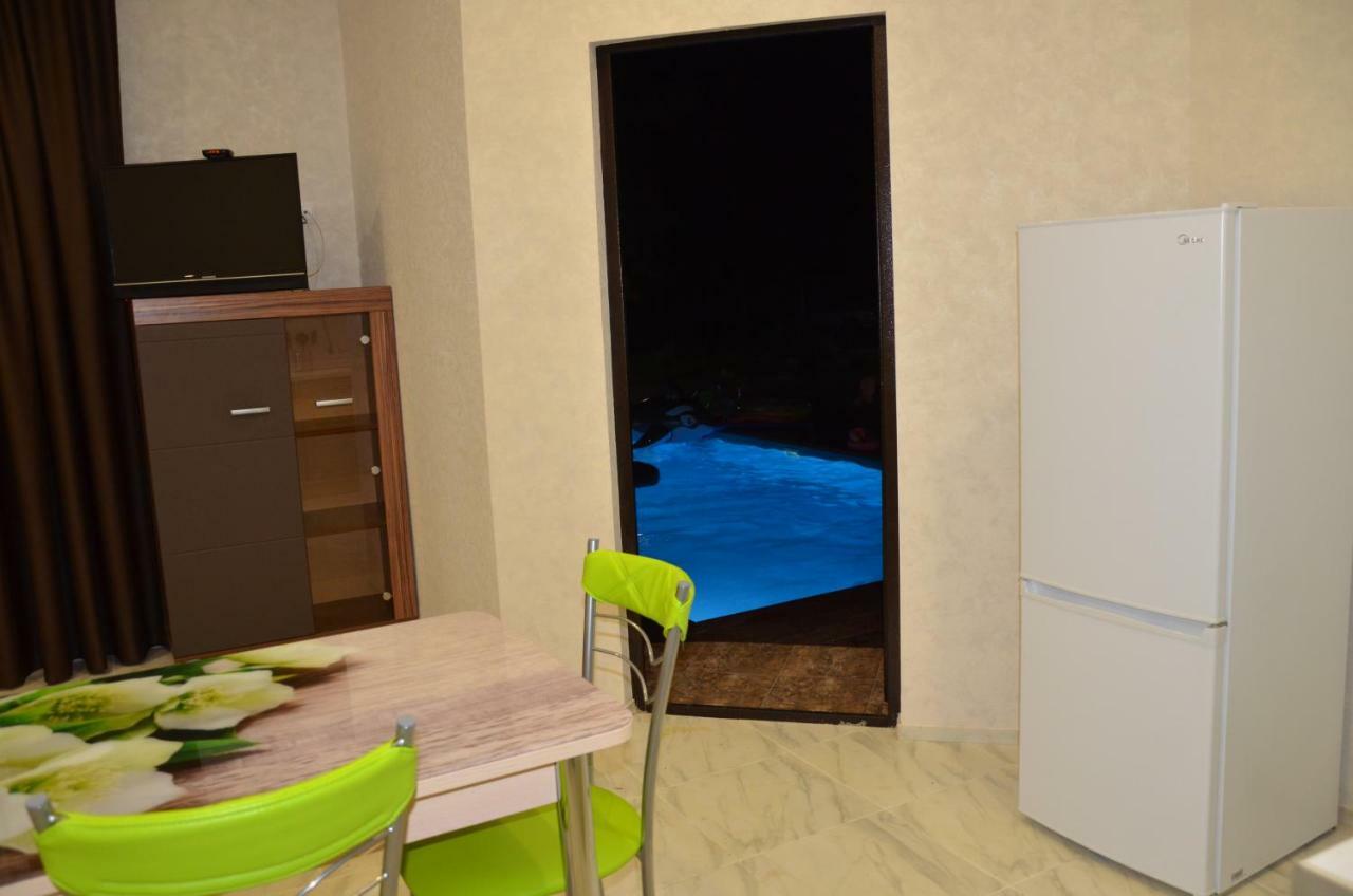 Apartments Lazurniy Bereg Tsandrypsh Εξωτερικό φωτογραφία